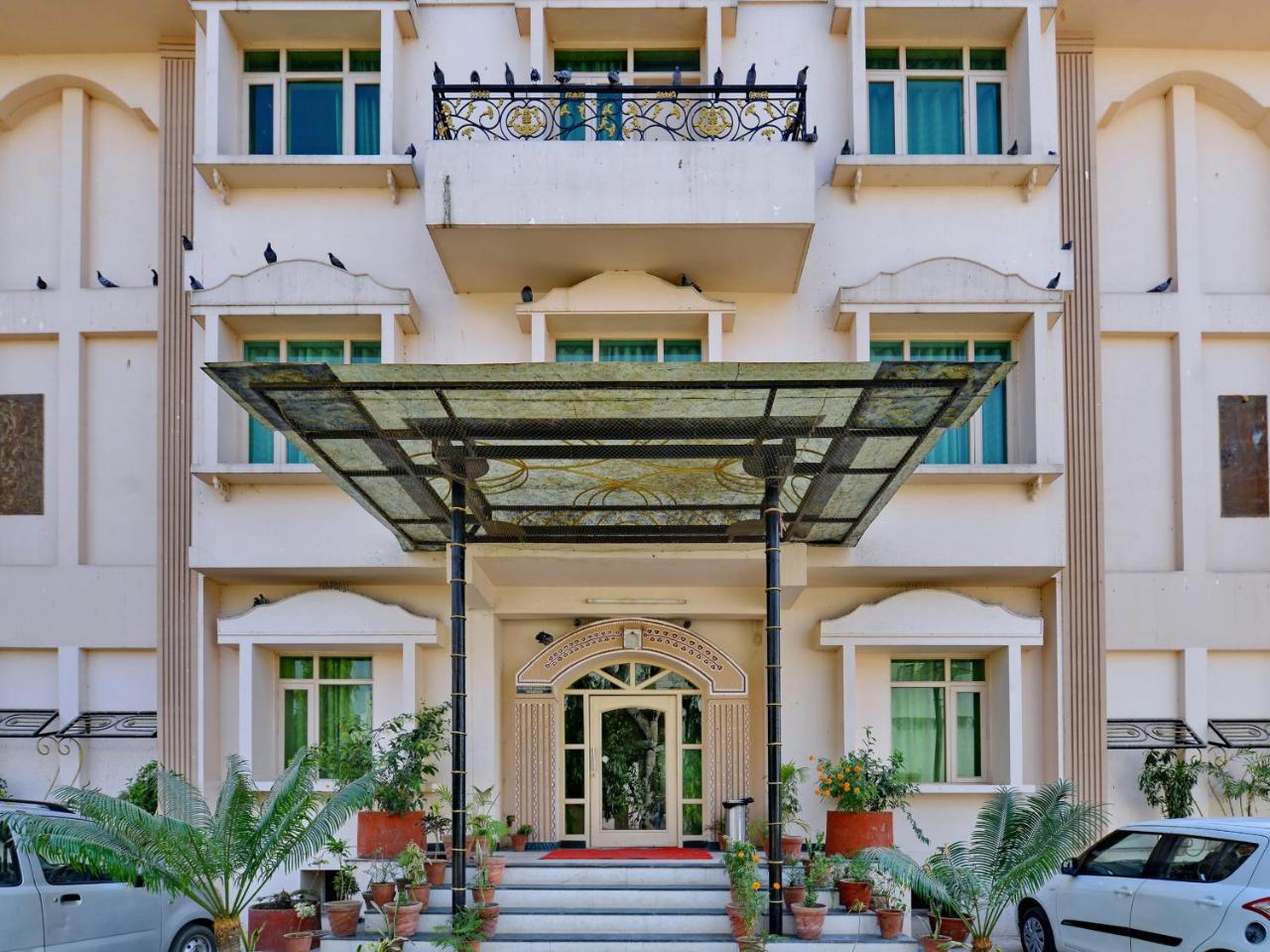 Oyo 8051 Hotel Don Jon Jaipur Bagian luar foto