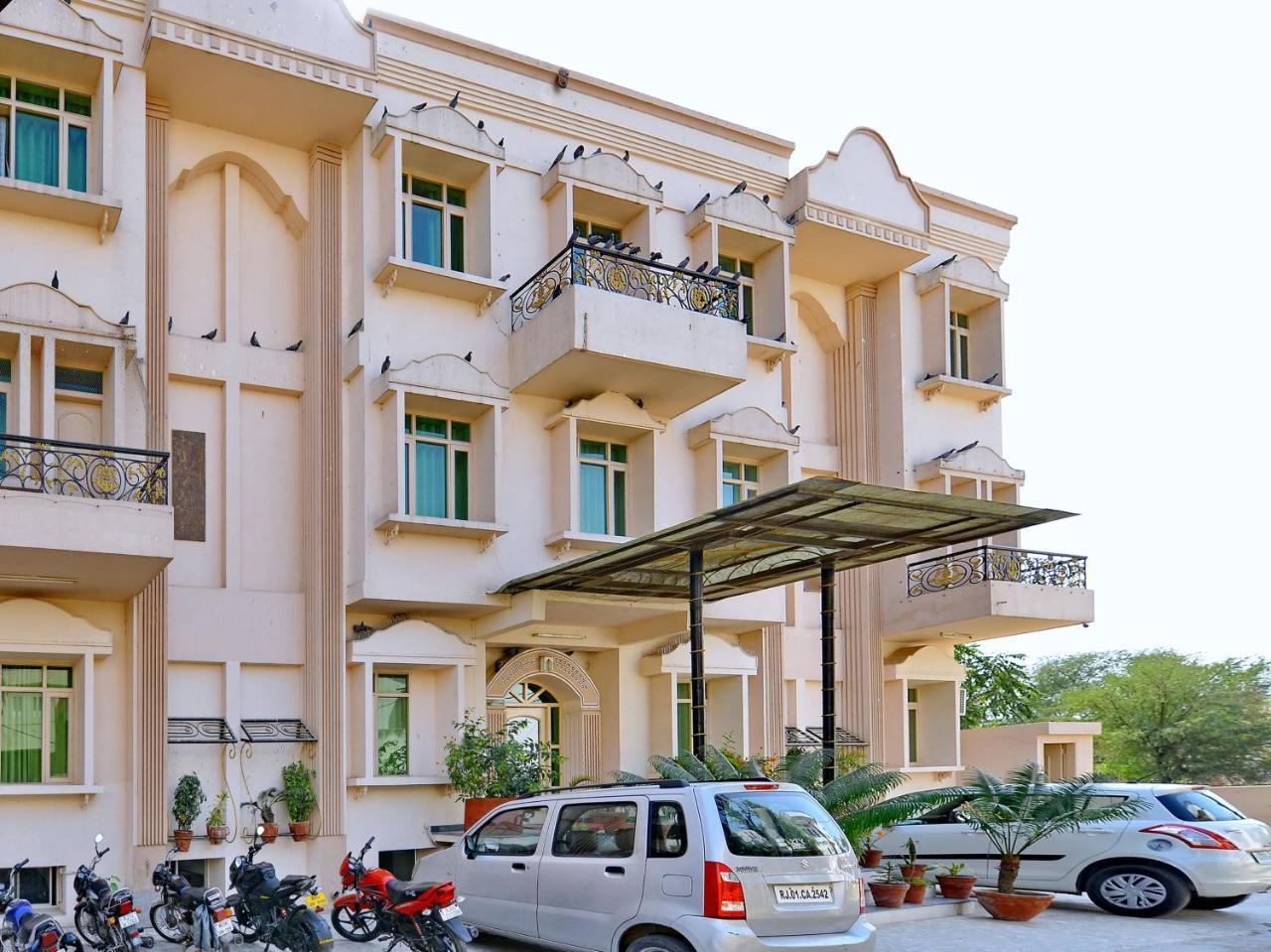 Oyo 8051 Hotel Don Jon Jaipur Bagian luar foto